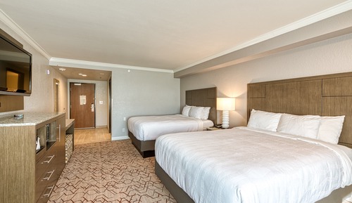 Standard Room, 2 Queen Beds, Accessible, Non Smoking (Accessible Tub)