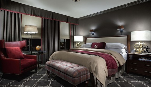 Deluxe Room, 1 King Bed, City View (Deluxe King ADA)