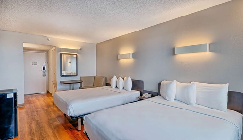 Premium Room, 2 Queen Beds, Non Smoking, Refrigerator