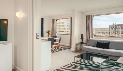 Executive Suite, 1 Queen Bed