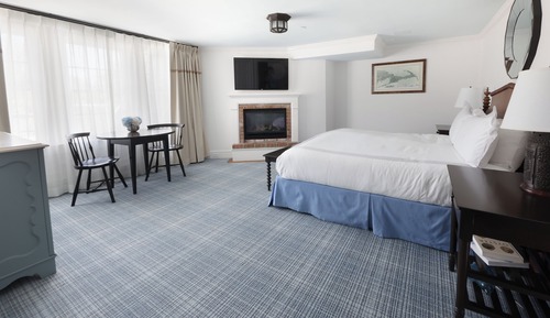 Deluxe Main Inn ADA