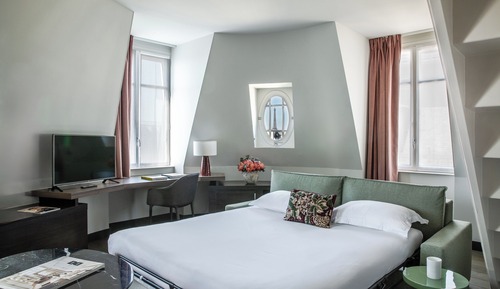 Suite, 1 Bedroom (Eiffel Tower View)