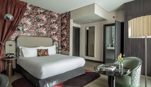 Standard Room, 1 Queen Bed, Accessible