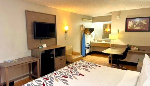 Superior Room, 1 King Bed (Smoke Free)
