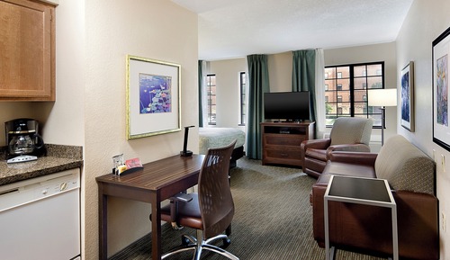 Standard Studio Suite, 1 Queen Bed with Sofa bed