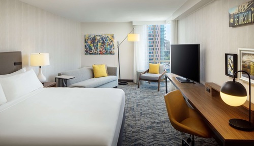 Premium Room, 1 King Bed with Queen SofaBed