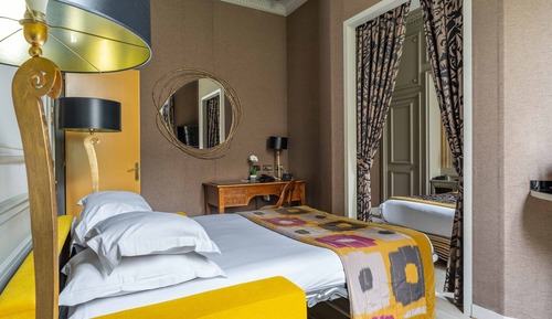 Apartment, Garden side - Complimentary soft minibar,courtesy tray, Chromecast and digital press