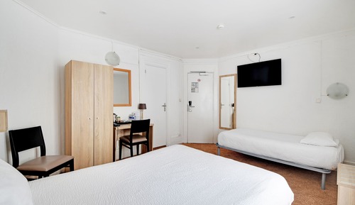 Family Triple Room