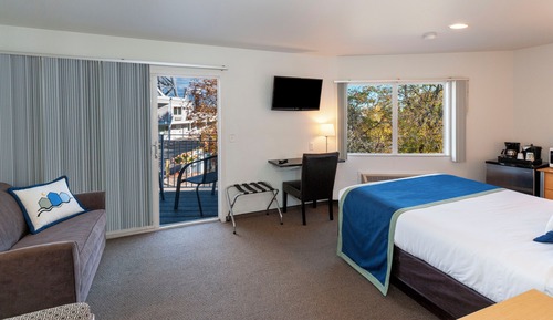 Classic Room, 1 King Bed with Sofa bed, Balcony (no water view)