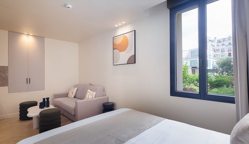 Family Suite, City View