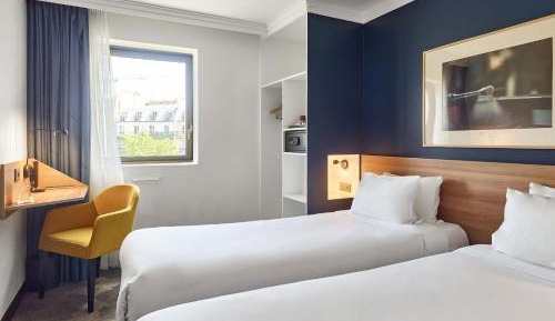 Standard Twin Room