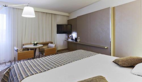 King Suite with Sofa Bed