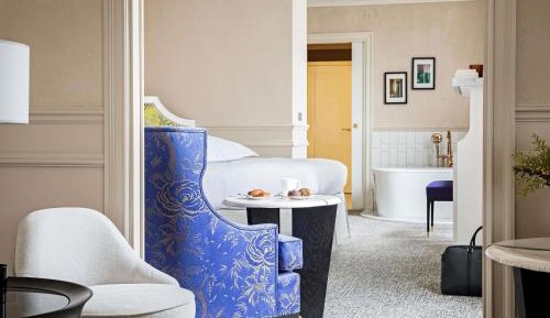 Prestige King Suite with Lounge and Terrace - Level Six