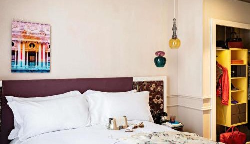 Premium Junior Suite with One King Bed and Living Room - Courtyard or Rue Scribe View