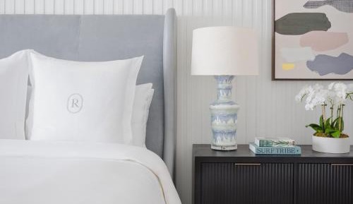 The 720 City View Queen Room