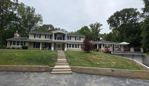 Six-Bedroom House