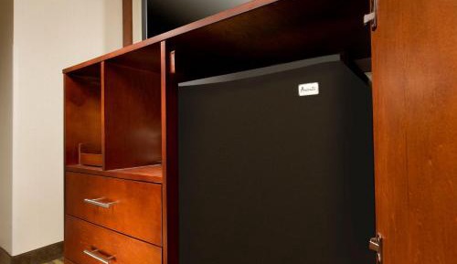 King Room - Mobility Access/Hearing Accessible
