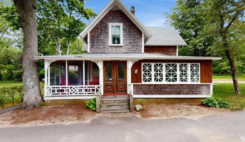 Five-Bedroom House