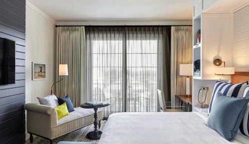 King Room with Balcony