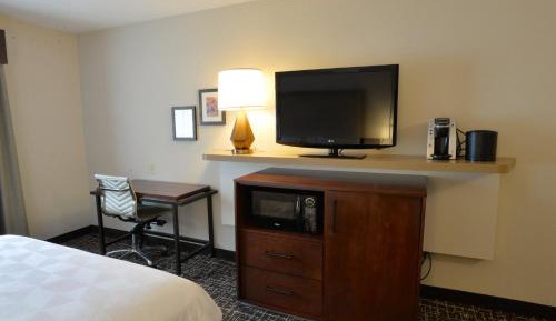 Standard Queen Room with Two Queen Beds