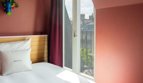 Small Room with City View