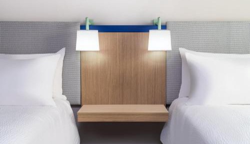 Standard Room with Two Queen Beds
