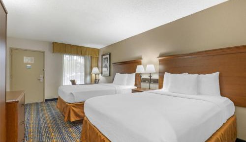 Room with Two Double Beds - Non-Smoking