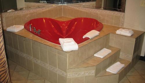 Suite with Hot Tub