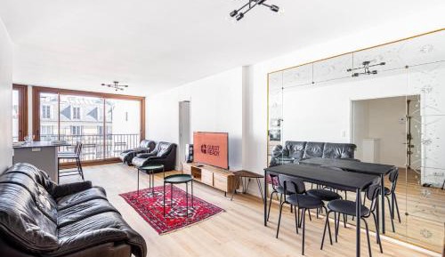 Apartment with Balcony