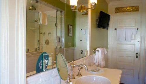 Deluxe Double Room - Kay Room