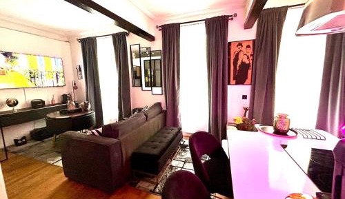 Superior One-Bedroom Apartment