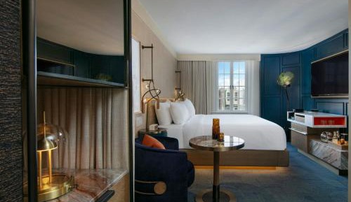 King Room