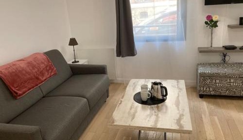 Studio with Sofa Bed