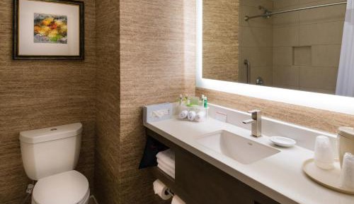 Double Room - Mobility Accessible Tub - Non-Smoking