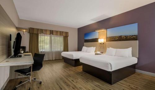 Queen Room with Two Queen Beds