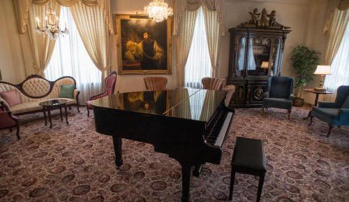 Two-Bedroom Suite