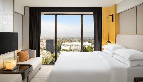 Guest Room, 1 King