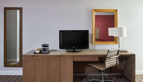 Executive King Room