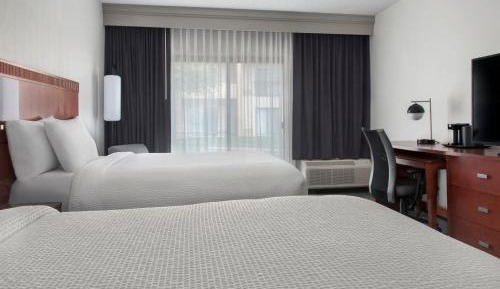 Guest room, 2 Double