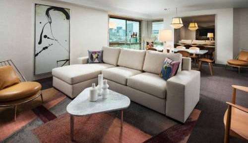 SLS Suite, Suite, 1 King, Alternate bed: sofa bed