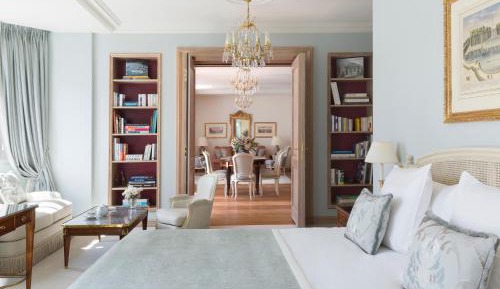 Suite Lumière