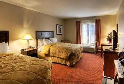 Queen Room with Two Queen Beds - Non-Smoking