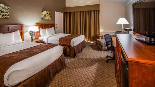 Double Room with Two Double Beds - Non-Smoking