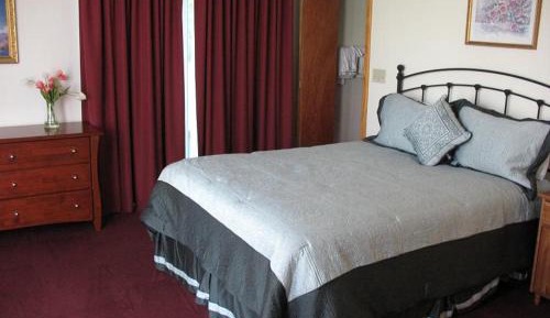 Contemporary Room
