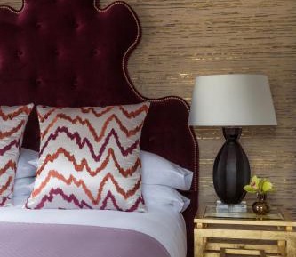 Queen Junior Suite