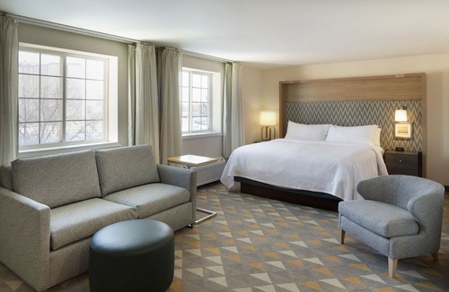 West Bloomington Hotel | Holiday Inn - Bloomington W MSP Airport Area