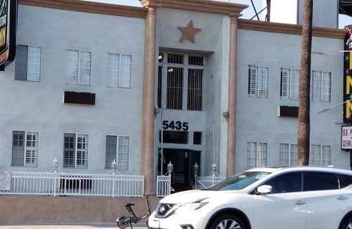 Little Armenia Hotel | Hollywood Stars Inn