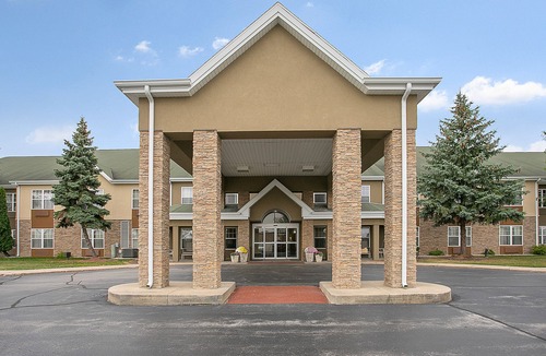 Ashwaubenon Hotel | Country Inn & Suites by Radisson, Green Bay, WI