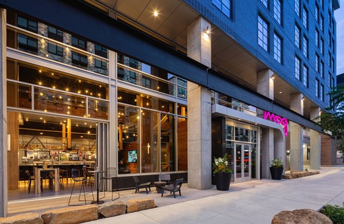 Downtown East Hotel | Moxy Minneapolis Downtown