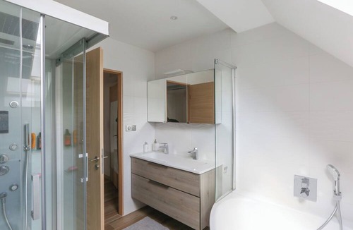Les Lilas House | Beautiful family home in Les Lilas